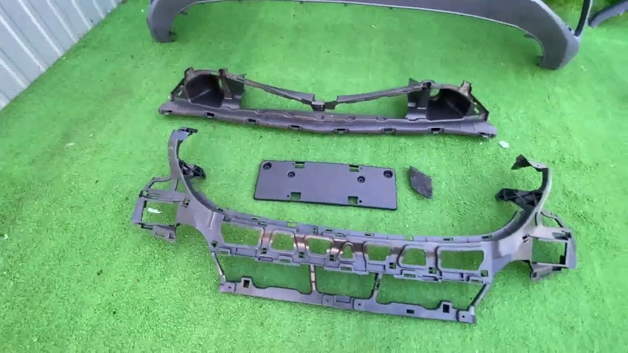 Mercedes GLE/ML сlass W166 2011-2018 гг. Передний бампер (стиль AMG ML63, для ML) Video 1