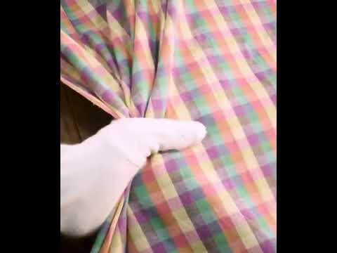 Check Multicolour Pure Cotton 100 GSM Handwoven Fabric 462 — video
