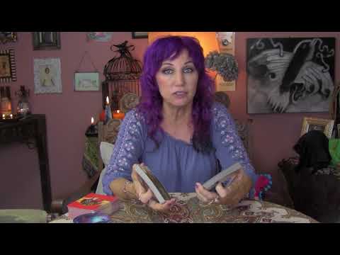 How to Shuffle Your Tarot Deck - Tarot Talks with Madame Pamita