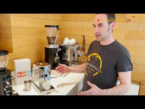 Make your Lungo with ESE pods – we have the solution. La Piccola and special Lungo coffee pods!