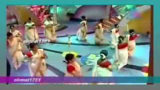 Download lagu Thiruvathira (angane njan) mp3 Download lagu Thiruvathira (angane njan) mp3