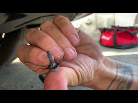 Dodge Charger front bumper lower grill replacement