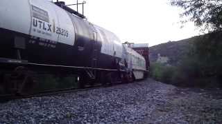 preview picture of video 'KCSM 4532 & 4544 saliendo de Cárdenas, SLP.'