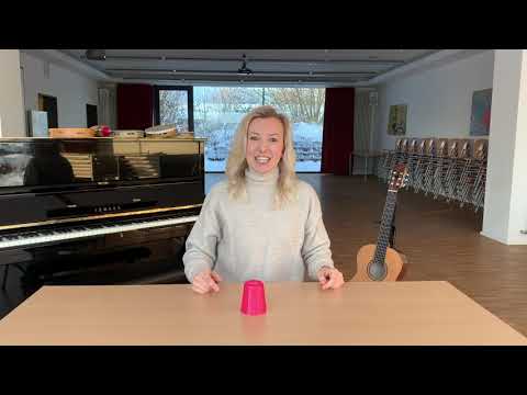 Lernvideo zum Cup-Song (Becher-Song) (Musik, Klasse 1-10)