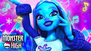 Feel the Energy ft. Abbey! (Official Music Video) | Monster High gameplay video by aderoos, 2:32 duration