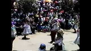 preview picture of video 'Llewellyn family at the Carnival of Oruro 1991'