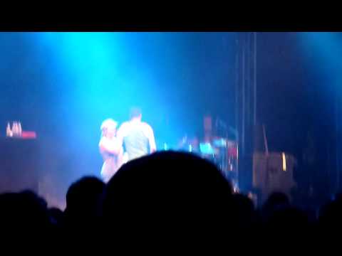 Sens Unik - Le repas  HD Live @ Gurten Festival 2010