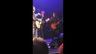 James Iha reunites with Smashing Pumpkins - 3-26-2016 Los Angeles