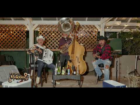 Cruz De Madera Popurri - Los Viejones Del Rancho - Tuba Y Tololoche