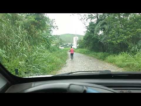 Ruas de Queimados (Rua Japeri, a rua que contorna o morro do Cruzeiro)
