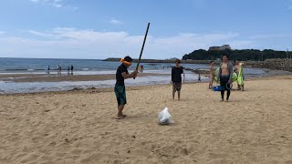 夏だ！海だ！スイカ割り