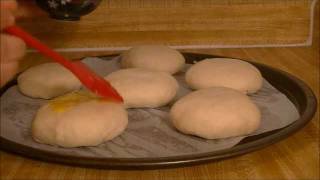 HOW TO MAKE: Burger and Hot-dog Buns