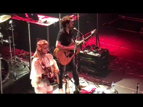 Emma Bale - Stolen Dance (Cover from Milkey Chance), Live at the Paradiso Amsterdam, 2016-06-04