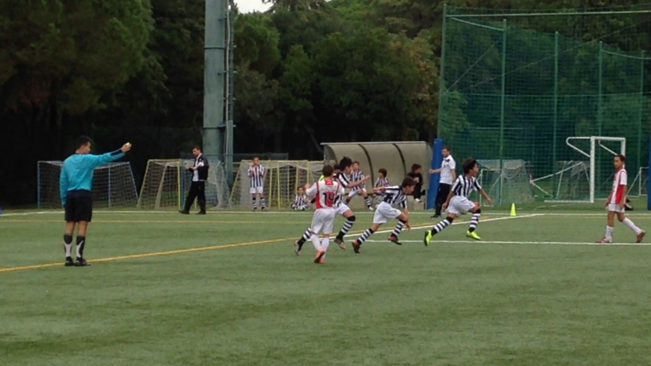 Juniores D Fut.7 D1 Série 5 2016/17 CIF 2-5 SLV - 2º golo CIF Fernandes