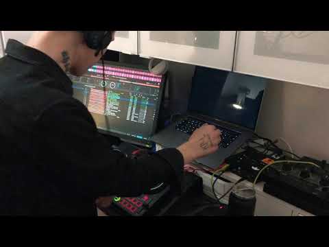 Global Connection - Leo Laker (AudioCode Records / Finland)