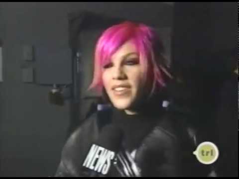 MTV News: P!nk on the set of "Rollerball" RARE 2000 FOOTAGE PINK