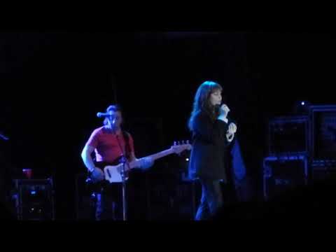 2013 03 30 Pat Benatar - Love Is A Battlefield