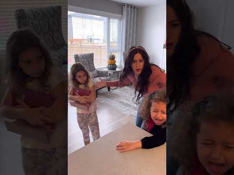 Stop Fighting and Play Together | Mom Teaches Sharing | Kids Story