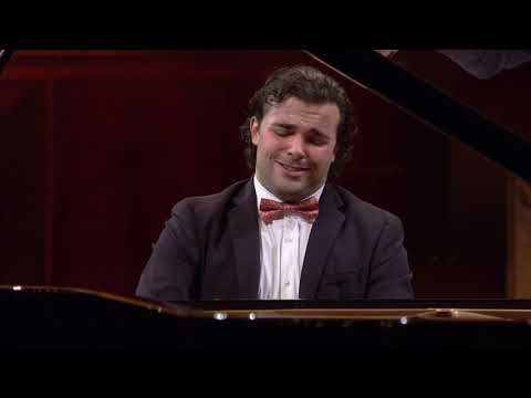 MARTÍN GARCÍA GARCÍA – Sonata in B minor, Op. 58 (18th Chopin Competition, third stage)