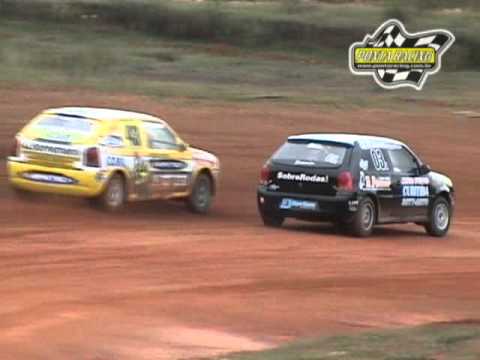 Acidente entra Stive Tokarski e Chris Bornemann - 5º Etapa Paranaense de Velocidade na Terra 2010