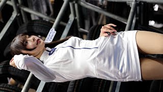 【東京オートサロン2025】短か！タイトなミニスカ コスチュームが素晴らしい！