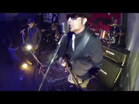 BANDA PODEROSO CHEFÃO - FILHA DA PUTA (Ultraje a Rigor)