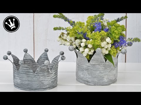 Blumenkronen aus alten Blechdosen - Aus alt mach (shabby) chic