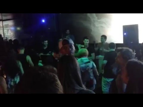 Na ponta ela fica/Amiga parceira - Turma do Brechó