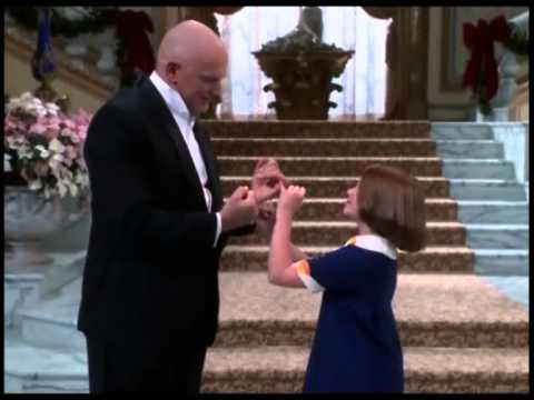 Annie (1999) - "Finale/I Don't Need Anything But You"
