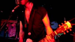 Calabrese - Deep in the Red (The Studio, NYC 5/28/11)