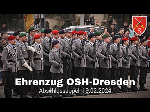 Ehrenzug der Offizierschule des Heeres (OSH Dresden) beim Abschlussappell - Bundeswehr Parade