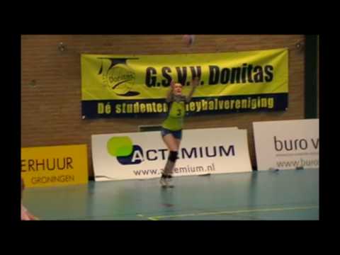 Volleyballen bij Donitas!