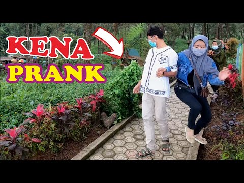 kaget-juga-ya-bushman-prank