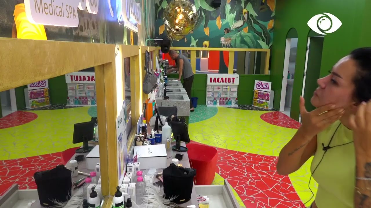 Të ka dhënë urdhër?/ Kristi dhe Efi e nisin ditën me ironi dhe replika