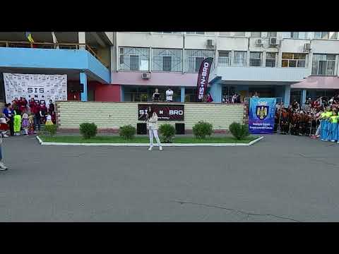 Bianca Oprea - Vreau sa am steaua mea (SISNBRO Open Air 2022)