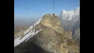 preview picture of video 'Switzerland - Schilthorn, Piz Gloria - Cable Car'