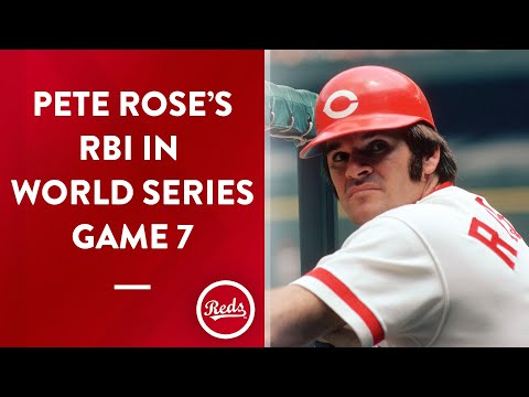 Pete Rose drives in a run in Game 7 of the 1975 World Series