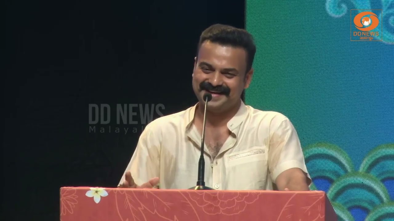 മുഖ്യമന്ത്രിമാരുടെ കടമ്പ മാവേലി.. നല്ല ഭരണാധികാരി ക?
