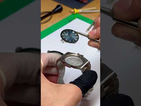 Disassembling a discontinued stainless steelPatek Philippe Nautilus 5711/1A #watch  #patekphilippe