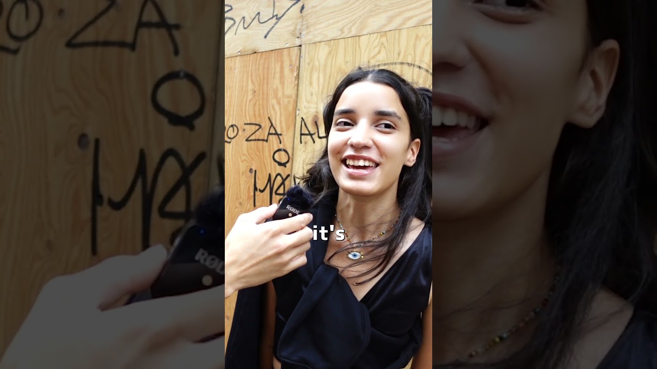 Japan smells like soysource?  #streetinterview #japanlife