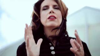 Nicki Gillis - The Ballad of Lucy Jordan (Official)