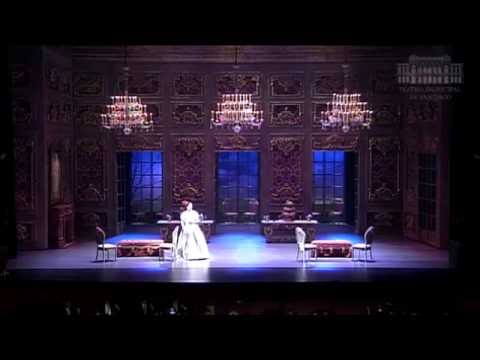 Follie! Follie! - Nadine Koutcher