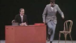The Monty Python - Les démarches débiles - The silly walk
