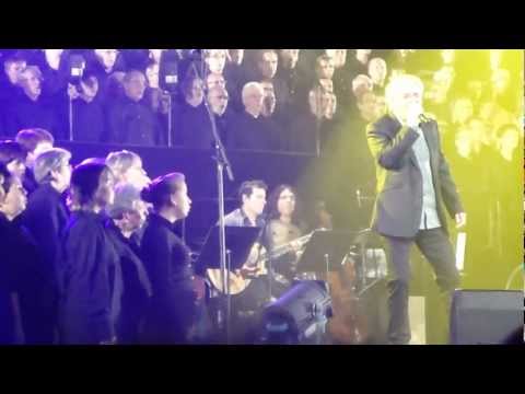 L'homme au bouquet de fleurs ~ Grand Choral ~ Maxime Le Forestier