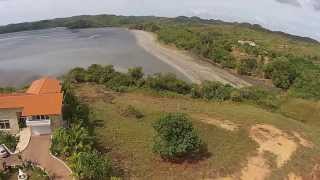 preview picture of video 'Lobster Cove from the Air (Sales of Ocean Views and Beach Lots) Panama'