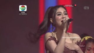 Kau tercipta bukan untukku ~ Nella kharisma ft. Denada LIVE KONSER RAYA 24 TAHUN INDOSIAR