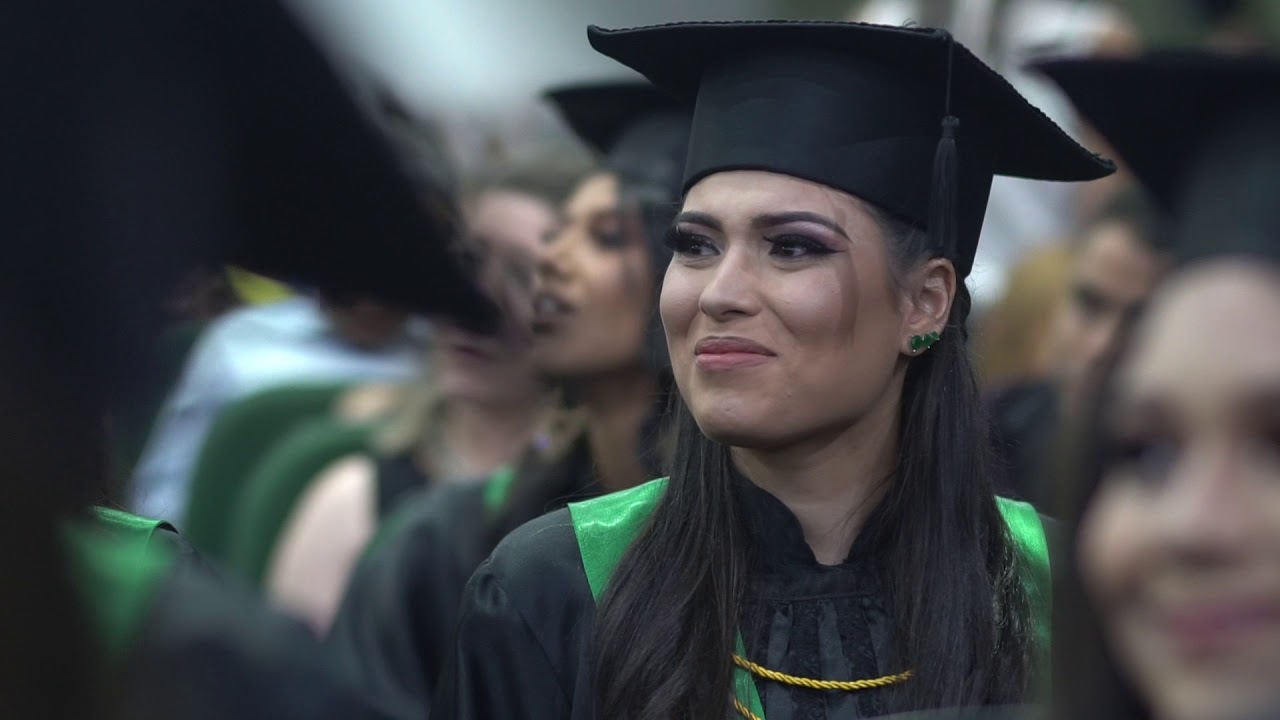 “Discurso da Paraninfa Professora Karoline Rodrigues - 89º Turma de Medicina  UFAM