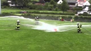 preview picture of video 'Cold Water Challenge Feuerwehr Udenhausen'