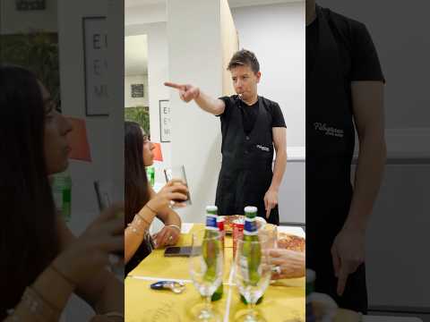 VITA DA CAMERIERE PT.17 #danielecondotta #comedy #vitadacameriere