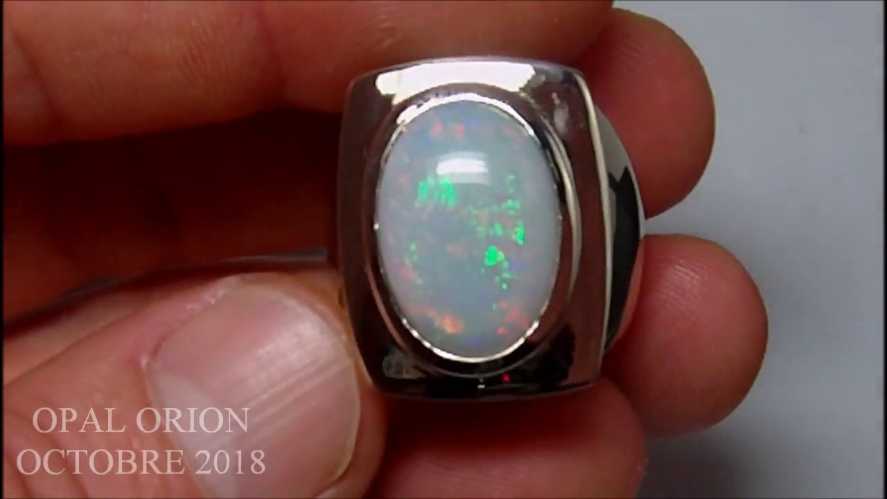 Chevalière homme or massif blanc 18 carats et Pierre Opale Australie - BIJOU OPAL ORION - AAB133